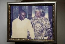 *Lt Nelson Mandela and Orji Kalu in throwback Photo, 25 Years Ago*