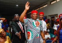 Uburu Ihechiowa Community Commends Senator Orji Kalu For Ongoing Construction Of Roads