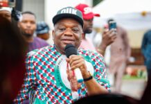 Sen Orji Kalu distributes bags of fertilizer, spraying machines to Abia North farmers